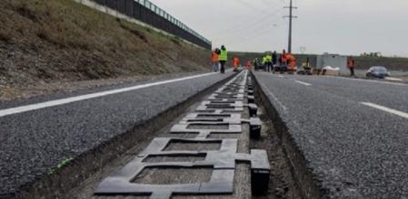 La Universidad de Coventry (Reino Unido) lleva a cabo un proyecto para desarrollar la carga por inducción de vehículos eléctricos en movimiento&nbsp;