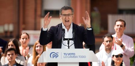 Alberto Núñez Feijóo en un mitín celebrado este mediodía en Badalona