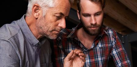 Padres maduros e hijos ya adultos: ¿cómo establecer los límites en la ayuda paterna?