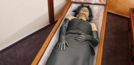 Rosalía comparte una foto muy extraña en sus redes