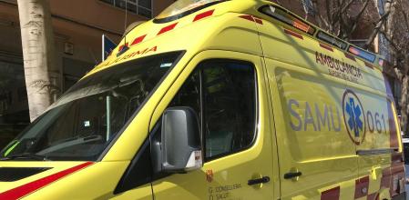 Ambulancia del SAMU 061.