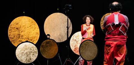 Ensayo abierto con debate de Cuerpos Celestes de Azkona Toloza en el Teatre El Canal de Salt. Glòria Sànchez/ Nord Media