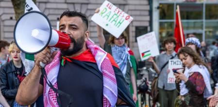 11 May 2024, Sweden, Malmo: Participants demonstrate in the city center against Israel's participation in the final of the Eurovision Song Contest (ESC) 2024. Photo: Jens Büttner/dpa