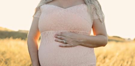 Las mujeres experimentan una serie de fluctuaciones hormonales a lo largo de su vida.