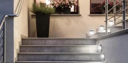 luces solares LED para el jardín de Leroy Merlin