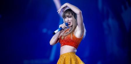 Taylor Swift actúa en el Santiago Bernabeu durante su gira 