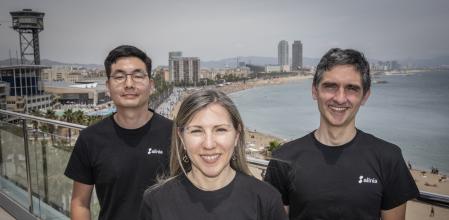 29 - 05 - 2024 / Barcelona / Foto a Ariadna Font, fundadora startup Alinia, que desarrolla aplicación de Inteligencia Artificial/ foto de família de tots els artistes / Foto: Llibert Teixido