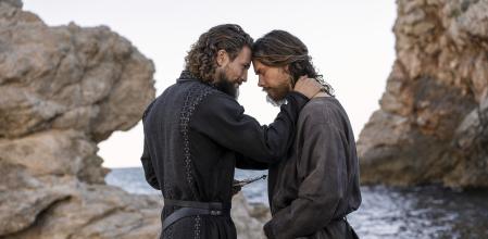 Leo Suter es Harald Sigurdsson y Sam Corlett como Leif Eriksson en un episodio de la tercera temporada.