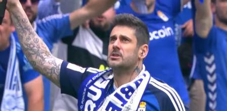 Melendi se emocionó al ver la reacción del Carlos Tartiere