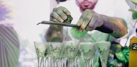 Propuesta de la Experiential Dinner, experiencia gastronómica que tuvo lugar ayer noche en el Edificio del Reloj del Puerto de Valencia