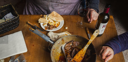 Pork, Laughter and Red Wine, de Virginia Morán