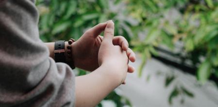 Los sesgos cognitivos afectan al pensamiento de las personas.