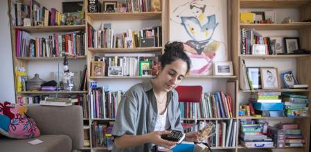 Entrevista a AMAIA ARRAZOLA, ILUSTRADORA. Amaia Arrazola Otaduy es una ilustradora y creadora multidisciplinar española.