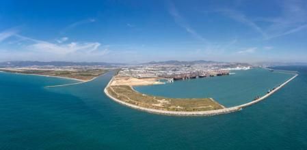 Dique Sud puerto de Barcelona