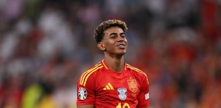 Lamine Yamal ganó el trofeo a Mejor Jugador Joven de la Eurocopa )