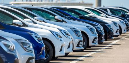 Muchas empresas de renting y alquiler matriculan sus vehículos en pequeños municipios con tarifas bajas del impuesto de circulación, aunque jamás lleguen a circular por sus calles&nbsp;