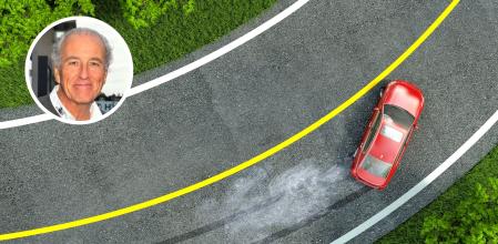 El exceso de velocidad puede propiciar el subviraje y el sobreviraje.