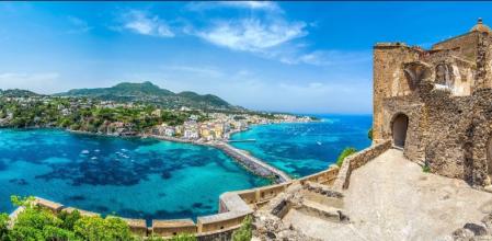 Castillo Aragonés, Isla de Isquia