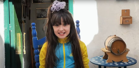 Chloe DelaRosa, representante de España en Eurovisión Junior 2024