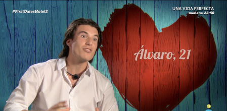 Álvaro First Dates Hotel