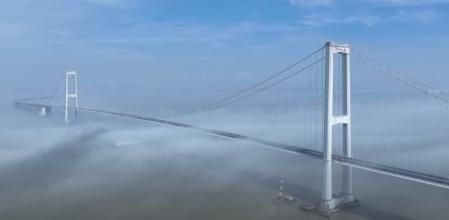 La nueva infraestructura une a las ciudades de Shenzhen y Zhongshan por carretera en 30 minutos, una quina parte de lo que se tardaba anteriormente&nbsp;