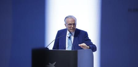 El presidente de CriteriaCaixa, Isidro Fainé, interviene durante la presentación del nuevo Plan Estratégico 2025-2030 de CriteriaCaixa, a 17 de junio de 2024, en Barcelona, Catalunya (España). CriteriaCaixa presenta hoy el plan estratégico para el periodo 2025-2030 que el consejo de administración encargó al nuevo primer ejecutivo de la entidad, con el objetivo de asegurar la creación de valor a largo plazo y asentar su papel como primer holding inversor en España.