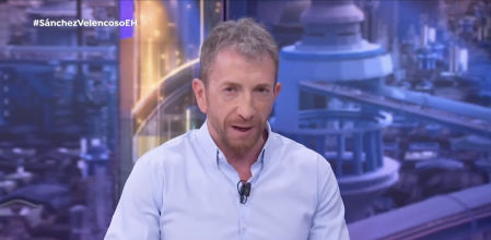 Pablo Motos y su camisa azul en 'El Hormiguero'