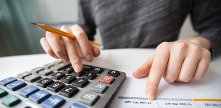 Hay que poner las cifras correctas a la declaración de la Renta.