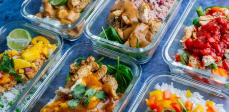 Lo ideal sería llevar un tupper con una comida completa al trabajo