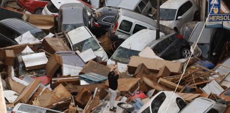 Una joven pide ayuda en redes para localizar a su amiga y su padre, desaparecidos en Benetúser tras el devastador temporal en Valencia.