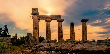 Templo de Apolo en Corinto, de c. 550 a. C.