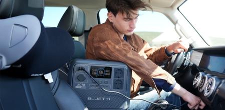 ​Estación de energía portátil Bluetti AC70