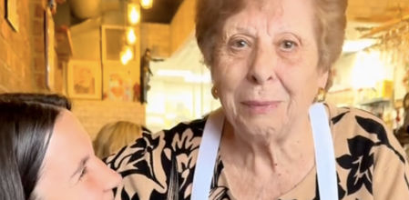 Lo que hace especial este lugar, según Nerea, no es solo la comida, sino sus cocineras