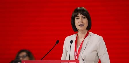 La ministra de Universidades, Diana Morant, durante la inauguración del 41º Congreso Federal del PSOE en el Palacio de Congresos y Exposiciones, a 30 de noviembre de 2024 en Sevilla (Andalucía, España). El PSOE inaugura su 41 Congreso Federal en el que el partido cerrará filas y se volcará en apoyar a su líder, el presidente del Gobierno y secretario general, Pedro Sánchez.