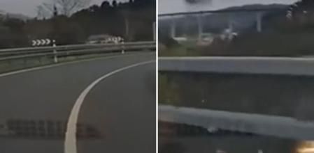 El extraño accidente que ha tenido un conductor tomando una curva en una autovía de Vergara