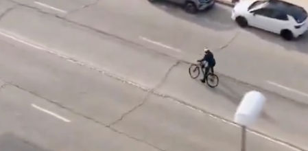 El ciclisto mareó a la patrulló que le quería dar el alto