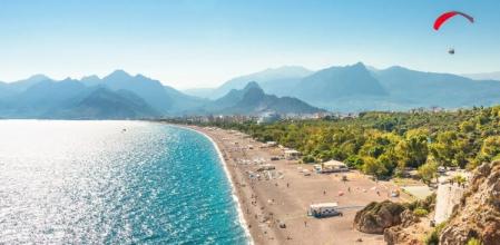 Vista panorámica de la costa, Analya