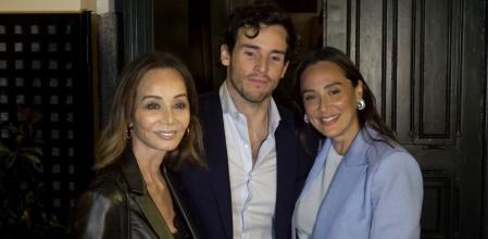 Tamara Falcó, Íñigo Onieva e Isabel Preysler en una imagen de archivo