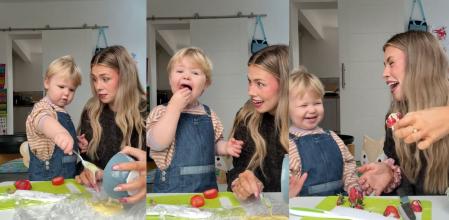 Intentaron hacer figuras de Papá Noel con fresas, chocolate blanco y queso crema.