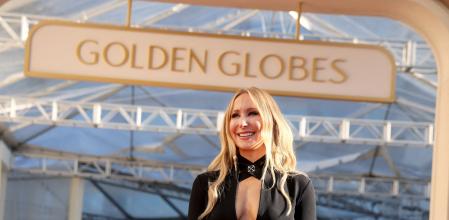 BEVERLY HILLS, CALIFORNIA - JANUARY 02: Nikki Glaser attends the Red Carpet Rollout for the 82nd Annual Golden Globe Awards at The Beverly Hilton on January 02, 2025 in Beverly Hills, California. Rodin Eckenroth/Getty Images/AFP (Photo by Rodin Eckenroth / GETTY IMAGES NORTH AMERICA / Getty Images via AFP)