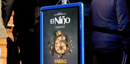 Un cartel en una administración de lotería anuncia la venta de décimos de cara al Sorteo de El Niño, a 26 de diciembre de 2024, en Madrid (España). Tras la celebración del Sorteo de Navidad, ha comenzado la compra de décimos para el Sorteo de El Niño en las administraciones de lotería. El Sorteo Extraordinario de El Niño, que tendrá lugar el próximo 6 de enero, ha consignado por el momento billetes de lotería por un valor de 118,74 millones de euros en la Comunidad de Madrid. Además, se han expelido 593.691 billetes en la región.