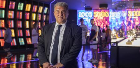 ENTREVISTA AL PRESIDENTE DEL FC BARCELONA JOAN LAPORTA