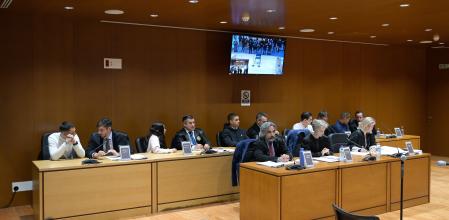 Vista general de la sala de un juicio en España 