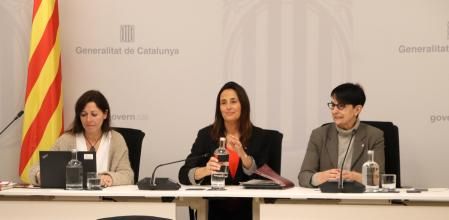 La consellera Niubó reunida al departament d'Educació