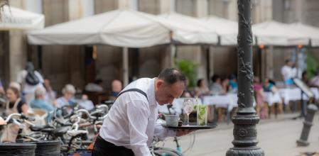 El debate no es nuevo, pero cada nueva oferta de este tipo lo reactiva