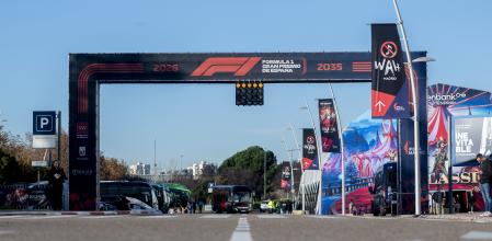 Arco de salida que tendrá el Gran Premio de España de Fórmula 1, en Ifema, Madrid.
