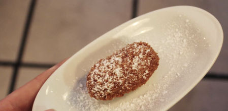Croqueta de mascarpone con nutella