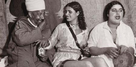 Detalle de 'Bailarina Tajara. Larache', de Nicolás Muller, 1942