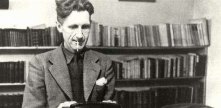 2 Retrato de Orwell en su apartamento de Canonbury Road Octubre-noviembre de 1945 Vernon Richards’ Estate University College London Library Services. Special Collections