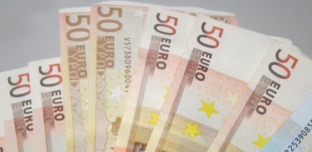 Billetes de euro, dinero